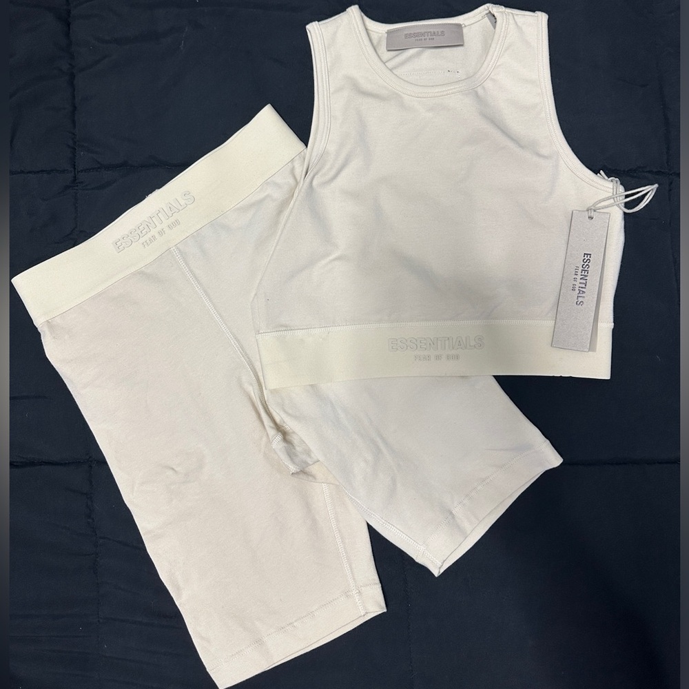 Essentials Fear of God Set